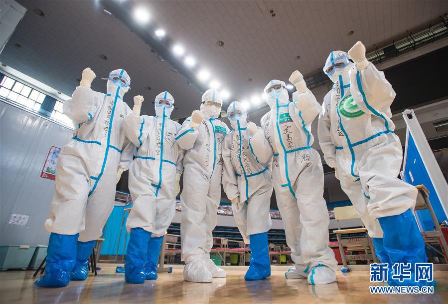 （新华全媒头条·图文互动）（1）从人民中汲取磅礴力量——习近平总书记同出席2020年全国两会人大代表、政协委员共商国是纪实